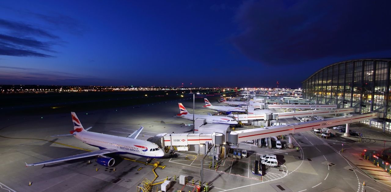 Alitalia Airlines London Heathrow Airport