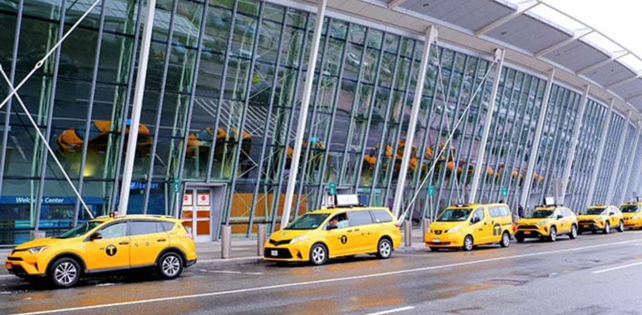 IcelandAir John F. Kennedy International Airport