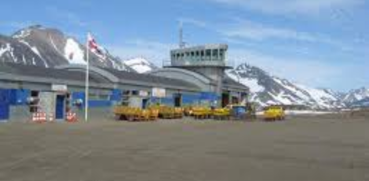 IcelandAir Kulusuk Airport