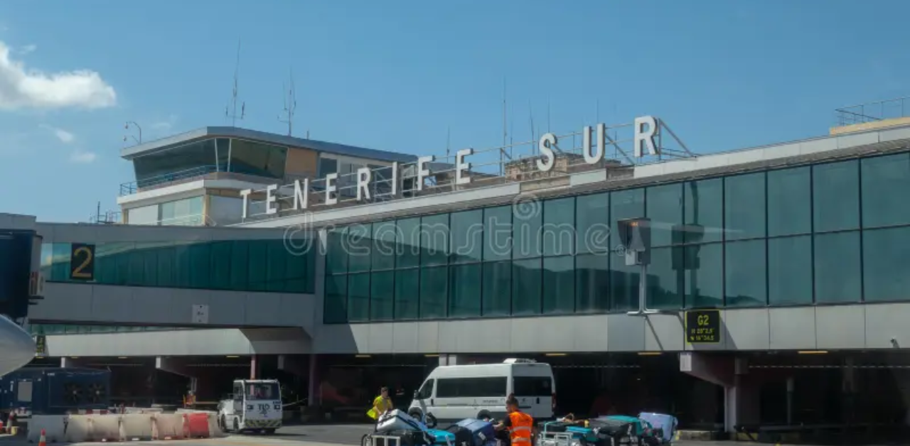 IcelandAir Tenerife South Airport