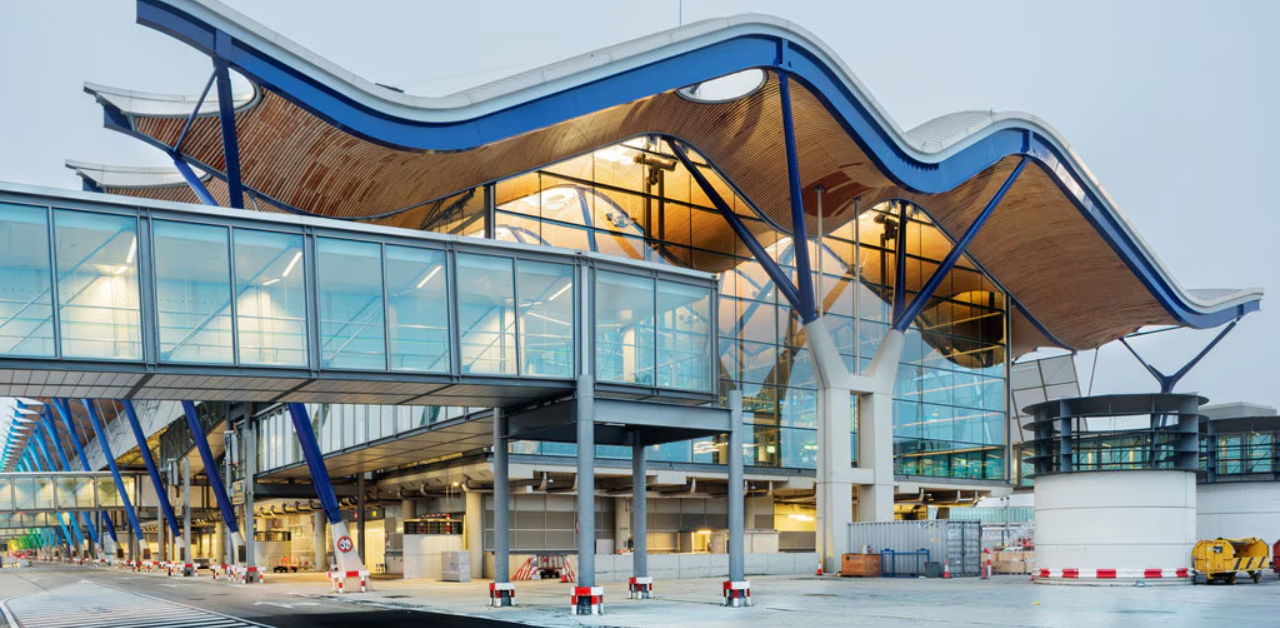 Philippine Airlines Adolfo Suárez Madrid–Barajas Airport